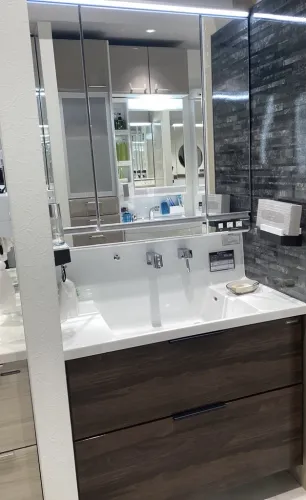 ファミーユシリーズの洗面台（洗面所）展示品一覧 | タカラスタンダード